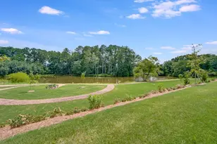 1664 Fawlocke Run, Loganville, GA 30052 - Photo 31