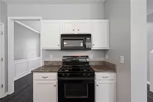 951 Island Pointe Way, Buford, GA 30518 - Photo 15