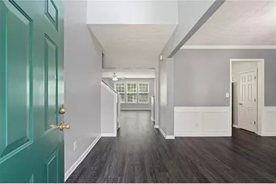951 Island Pointe Way, Buford, GA 30518 - Photo 5