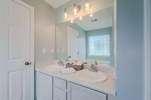 300 Greenleaf Ct, Loganville, GA 30052 - Photo 23