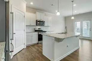7019 Blackbird Ct, Flowery Branch, GA 30542 - Photo 11