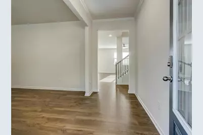 7019 Blackbird Court, Flowery Branch, GA 30542 - Photo 5