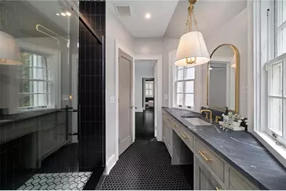 578 Montgomery Ferry Road, Atlanta, GA 30324 - Photo 17
