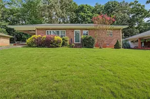 134 Larose Cir SE, Marietta, GA 30060 - Photo 1
