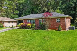 134 Larose Cir SE, Marietta, GA 30060 - Photo 3