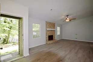 2654 Crystal Ct, Lawrenceville, GA 30044 - Photo 11