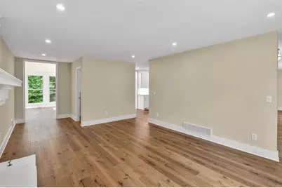 4587 Gilhams Road NE, Roswell, GA 30075 - Photo 11