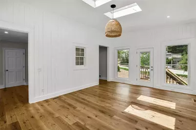 4587 Gilhams Road NE, Roswell, GA 30075 - Photo 17