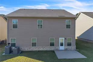 684 Lakehaven Ln, Loganville, GA 30052 - Photo 33