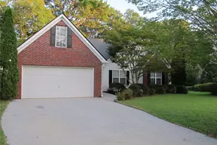 518 Red Tip Ct, Loganville, GA 30052 - Photo 1