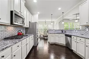 5513 Oconee Dr, Douglasville, GA 30135 - Photo 7