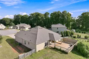 6104 Creekside View Ln, Clermont, GA 30527 - Photo 9