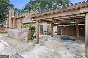 90 Willowick Dr, Lithonia, GA 30038 - Photo 1