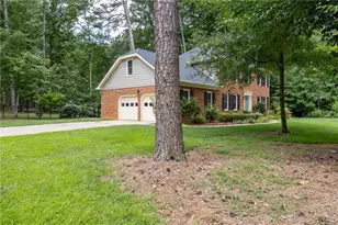 3041 Coach Ln, Marietta, GA 30062 - Photo 47