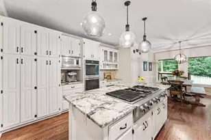 2919 Mountain Trace NE, Roswell, GA 30075 - Photo 15