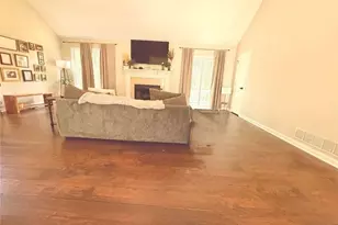 419 Etowah Valley Way, Woodstock, GA 30189 - Photo 3