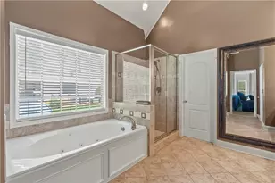 812 Treeline Dr, Conyers, GA 30094 - Photo 11