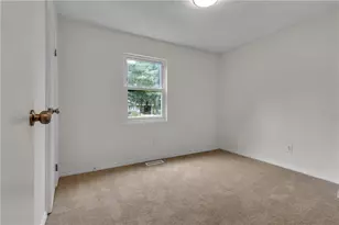 170 Peachtree Ct, Riverdale, GA 30274 - Photo 7