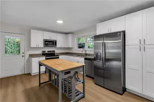 170 Peachtree Ct, Riverdale, GA 30274 - Photo 9
