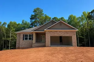 354 Blackberry Ct, Pendergrass, GA 30567 - Photo 1