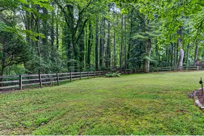 40 Raquel Drive, Marietta, GA 30064 - Photo 3