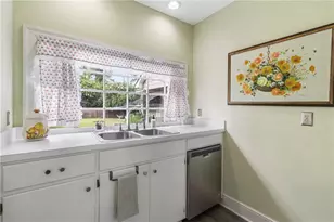 910 6th Ave, Albany, GA 31701 - Photo 17