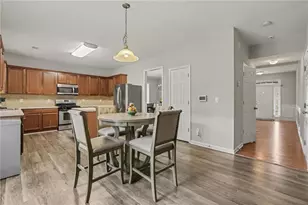 7392 Poppy Way, Union City, GA 30291 - Photo 13