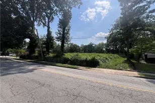 470 Chappell Rd NW, Atlanta, GA 30318 - Photo 5