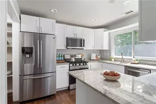 2485 Tilson Rd, Decatur, GA 30032 - Photo 9