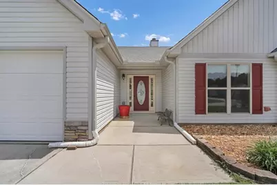 1411 Silvergate Way, Winder, GA 30680 - Photo 7