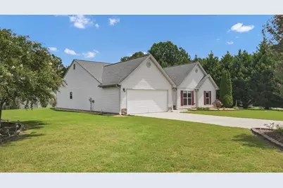 1411 Silvergate Way, Winder, GA 30680 - Photo 5