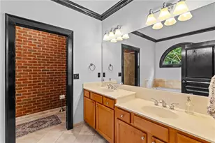 5512 Glenridge Dr, Atlanta, GA 30342 - Photo 33