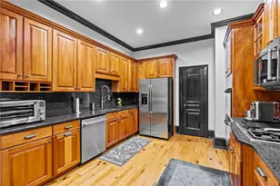 5512 Glenridge Dr, Atlanta, GA 30342 - Photo 23