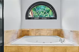 5512 Glenridge Dr, Atlanta, GA 30342 - Photo 31