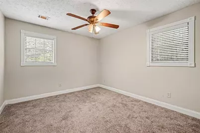 415 Grist Mill Drive E, Acworth, GA 30101 - Photo 11