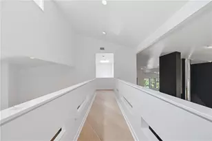 13 Heards Overlook Ct, Sandy Springs, GA 30328 - Photo 37