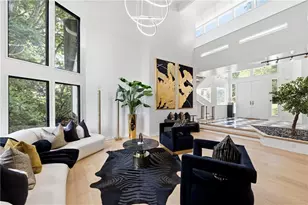 13 Heards Overlook Ct, Sandy Springs, GA 30328 - Photo 5