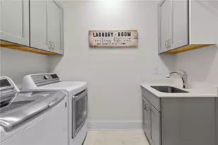 386 Kentucky Ct, Hoschton, GA 30548 - Photo 35