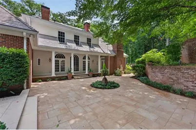 140 Valley Road NW, Atlanta, GA 30305 - Photo 9