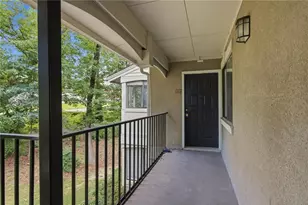 1016 Wingate Way, Sandy Springs, GA 30350 - Photo 9