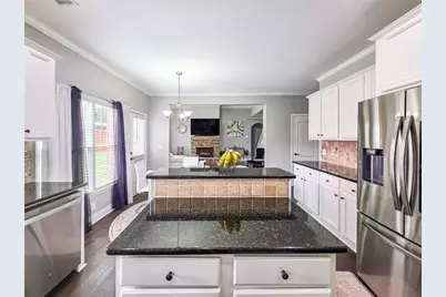 820 Arbor Way, Loganville, GA 30052 - Photo 17