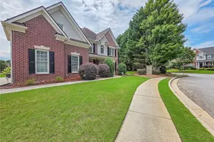 820 Arbor Way, Loganville, GA 30052 - Photo 3