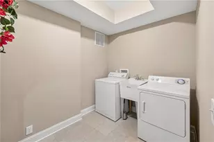 8555 Berringer Point Dr, Gainesville, GA 30506 - Photo 41
