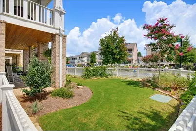 581 S Club Drive, Woodstock, GA 30188 - Photo 5