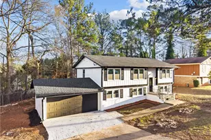 2304 S Hairston Rd, Decatur, GA 30035 - Photo 17