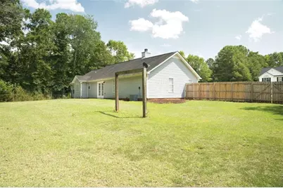 1215 Browns Country Lane, Locust Grove, GA 30248 - Photo 19