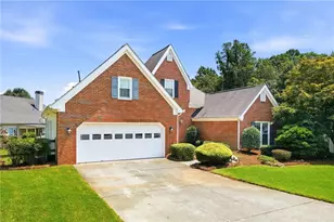 1115 Burlington Ct, Suwanee, GA 30024 - Photo 3