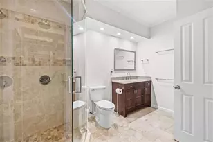 240 Renaissance Parkway NE, Atlanta, GA 30308 - Photo 21