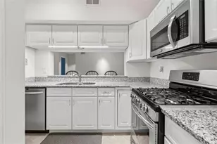 240 Renaissance Pkwy NE, Atlanta, GA 30308 - Photo 7