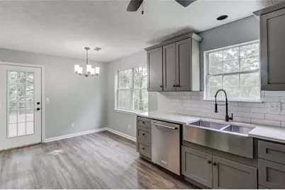 1448 Earlham Lane, Lawrenceville, GA 30043 - Photo 11